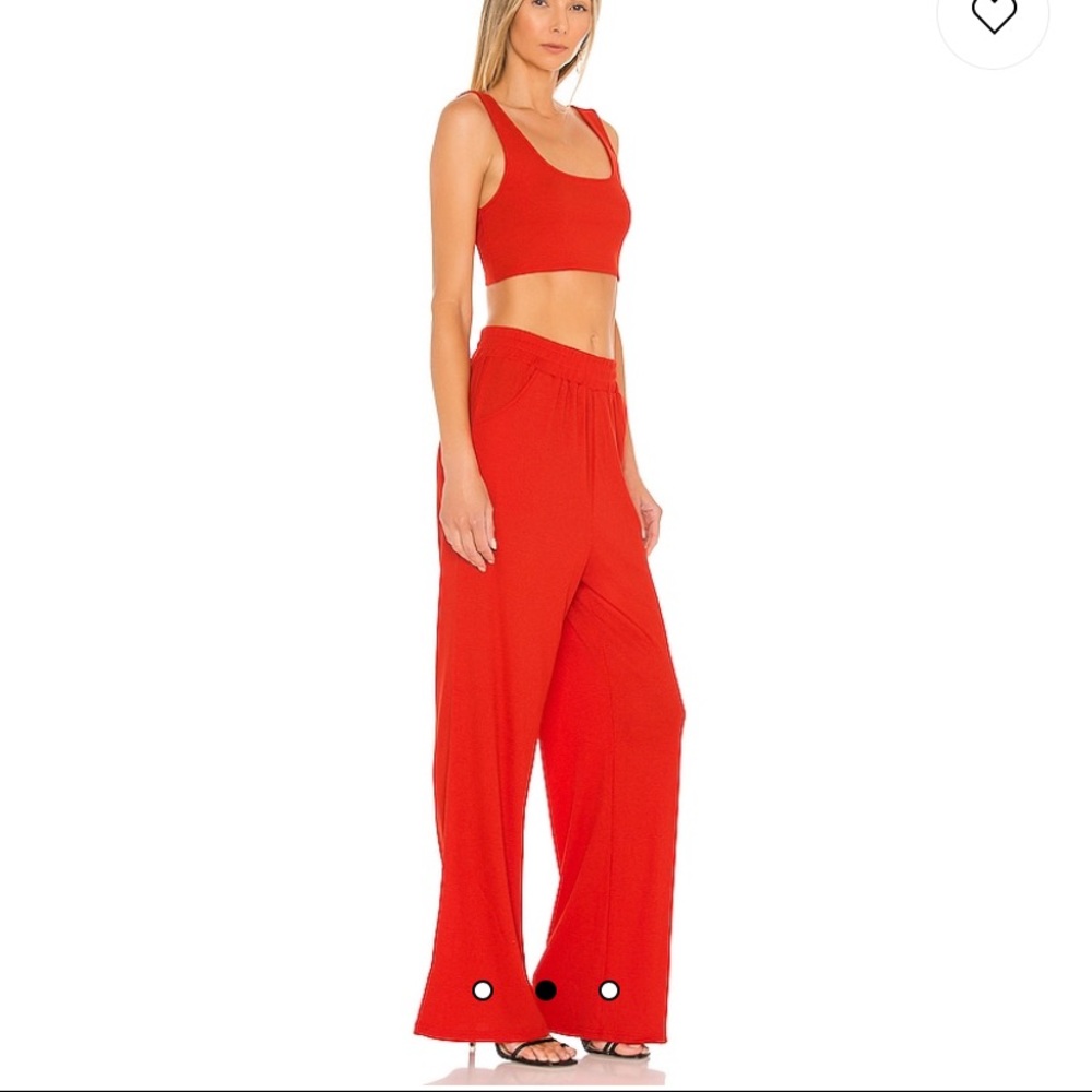 All the ways Mae lounge set